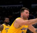 La polémica expulsión a Doncic que indigna a los Lakers: “La primera vez en la historia...”