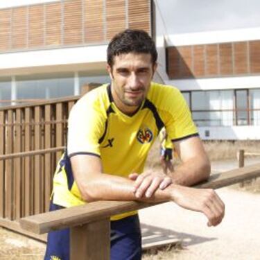 Cani y Herrera lideran la lucha por la Champions League