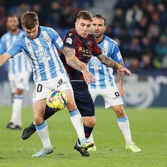 Montiel: “Me beneficia haber dado un paso adelante con balón”