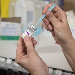 AstraZeneca: ¿cuándo se pone la segunda dosis y qué pasa si no se cumple el plazo?