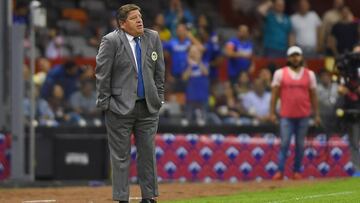 Miguel Herrera es suspendido por tres juegos