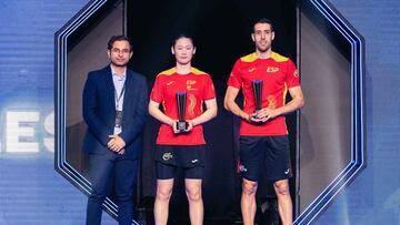 Mar¨ªa Xiao y ?lvaro Robles, subcampeones del WTT Star Contender Goa 2024 de tenis de mesa.