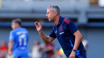 Futbol, Deportes Recoleta vs Universidad de Chile.
Fecha 1, Fase de Grupos, Copa Chile 2025.
El entrenador de Universidad de Chile Gustavo Alvarez, es fotografiado contra Deportes Recoleta durante el partido por el grupo G de la Copa Chile disputado en el estadio Bicentenario de La Florida en Santiago, Chile.
29/01/2025
Javier Torres/Photosport
Football, Deportes Recoleta vs Universidad de Chile.
2025 Copa Chile Championship.
Universidad de ChileÕs head coach Gustavo Alvarez is pictured against Deportes Recoleta during the group G match of the Copa Chile held at the Bicentenario de La Florida stadium in Santiago, Chile.
29/01/2025
Javier Torres/Photosport