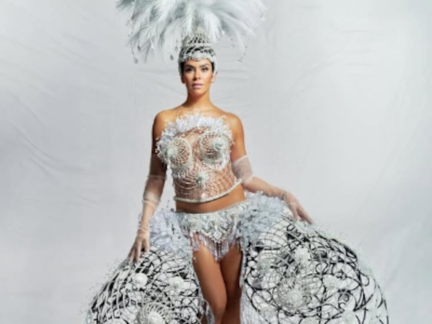 Pedroche 2021 Cristina Pedroche Vestido De Fin De Año 2019 Los