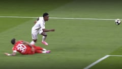 Las polémicas de la Champions: penaltis, expulsiones y jugadas controvertidas de los partidos de vuelta de la repesca