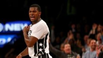 Joe Johnson, durante la disputa de la tercera prórroga.