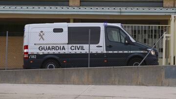 Furgón policial a Villar a prisión.