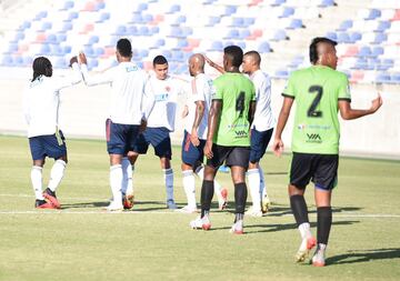 Los dirigidos por Reinaldo Rueda continúan su preparación para el juego vs Honduras y disputaron dos partidos amistosos en el Romelio Martínez.