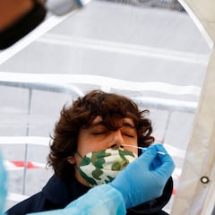 La médico que no quiere atender a los antivacunas