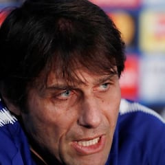 Conte: "El Barça es favorito; es una prueba de fuego"