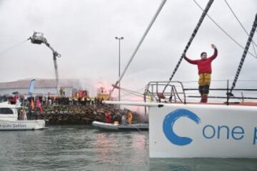 Didac Costa celebra la llegada a Les Sables-d'Olonne, al Oeste de Francia. 