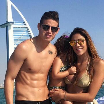 James Rodr&iacute;guez y su mujer, Daniela Ospina