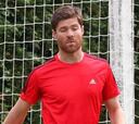 Xabi Alonso: “¿Volver a la Premier League? No, qué va”