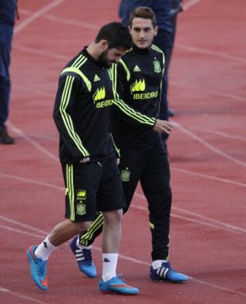 Segundo día. Koke e Isco.