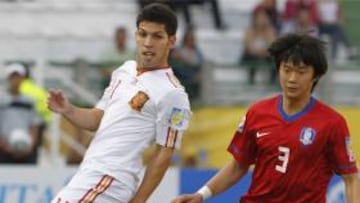 España sufre pero ya está en cuartos de final.