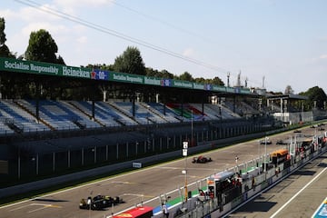 La carrera se reanud desde la parrilla. 