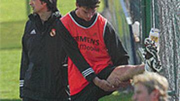 <B>TOCADO</B>. Pavón se dolía ayer de la parte posterior del muslo izquierdo.