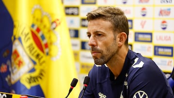31/10/2025 FUTBOL SEGUNDA DIVISION TEMPORADA 25/26 UD LAS PALMAS Rueda de prensa de Luis Garcia