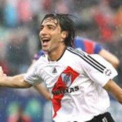 Representante de Farías: “Él está entusiasmado con América”