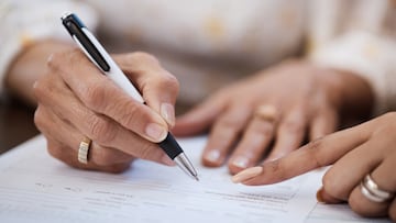 ¿Qué es la colación hereditaria, quiénes pueden aplicarla y cómo afecta a los herederos forzosos?