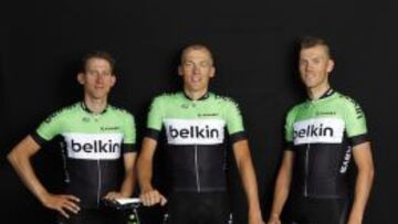 Mollema, Gesink y Boom, con la nueva equipación.