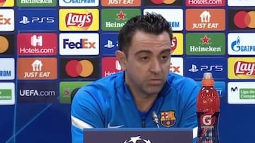 Xavi saca las garras en sala de prensa: "¿Por qué te tengo que contestar a eso...?"