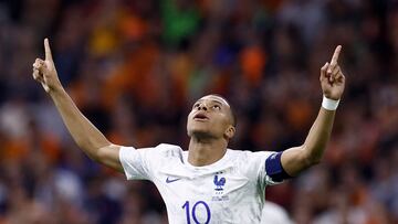 France's forward Kylian Mbapp� celebrates after scoring his team's second goal during the Euro 2024 qualifying football match between the Netherlands and France at the Johan Cruijff ArenA in Amsterdam on October 13, 2023. (Photo by KENZO TRIBOUILLARD / AFP)