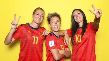 Alexia Putellas, Amanda Sampedro y Jenni Hermoso con España.