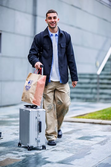 Ferran Torres llegando a Las Rozas. 