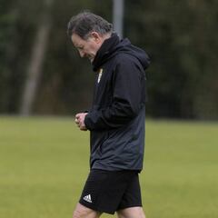 Anquela: “El remedio es competir”