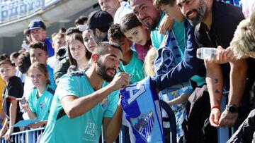 Einar Galilea, con la afición.