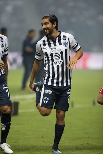 Pizarro terminó de explotar con Chivas, liderando al Rebaño Sagrado a conquistar la Liga de Campeones de Concacaf. Ahora buscará repetir su éxito con Monterrey. 