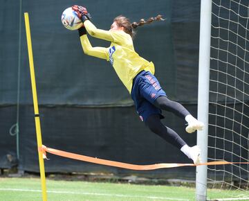 La Selección Colombia trabajó este domingo en Costa Rica pensando ya en lo que será el último juego de la fase de grupos este martes ante Nueva Zelanda a partir de las 6 de la tarde en el estadio Nacional.