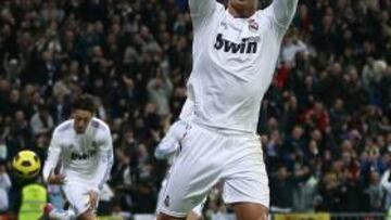 <b>NÚMERO UNO. </b>Cristiano celebra un gol ante el Villarreal.
