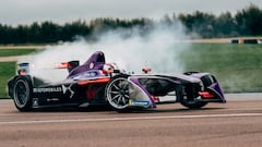 DS Virgin Racing presentó su auto para la Fórmula E en Chile