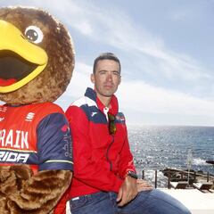 Javi Moreno: “En el Bahrain no nos falta nunca de nada”