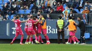 Nafti, un forastero casi perfecto