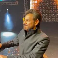 Eugenio Derbez, Omar Chaparro, Adal Ramones y Adrián Uribe bailan juntos