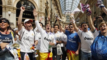 Aficionados del Real Madrid en Mil&aacute;n para la final de la Champions de 2016.