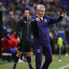 Javier Aguirre: “Fuimos víctima de nuestros propios errores”