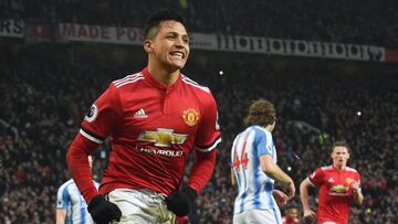 (FILES) In this file photo taken on February 3, 2018 Manchester United's Chilean striker Alexis Sanchez celebrates scoring their second goal during the English Premier League football match between Manchester United and Huddersfield Town at Old Trafford in Manchester, north west England.
Manchester United striker Alexis Sanchez has on February 7, 2018 struck a deal with Spanish authorities to accept a 16-month suspended jail sentence for tax fraud in return for avoiding a trial. / AFP PHOTO / PAUL ELLIS / RESTRICTED TO EDITORIAL USE. No use with unauthorized audio, video, data, fixture lists, club/league logos or 'live' services. Online in-match use limited to 75 images, no video emulation. No use in betting, games or single club/league/player publications. /