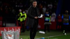 Spain&#039;s coach Luis Enrique looks on during the friendly football match between Spain and Iceland at the Municipal de Riazor stadium in La Coruna on March 29, 2022. (Photo by JAVIER SORIANO / AFP)