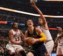 Cleveland hunde a los Bulls con Dellavedova y James: 73-94