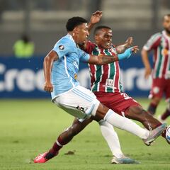 Jhon Arias realiza doble asistencia en victoria de Fluminense