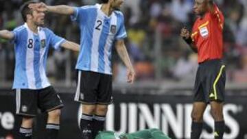 <b>CRITICADO. </b>Chaibou señaló un dudoso penalti de Fazio y uno inexistente de Nigeria en el 98'.