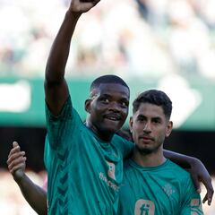 Carvalho hace de Canales y Ayoze, de Juanmi