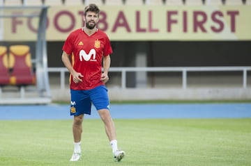 Piqué.