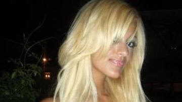 Zahia escribe una carta a Domenech para que no castigue a Ribéry, Benzema y Govou