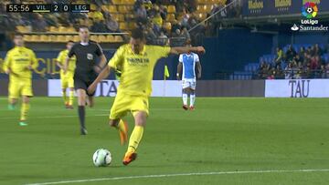 Tremendo Bacca: el golazo con el que se quiere ganar el Mundial