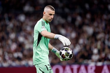 Lunin acepta el reto